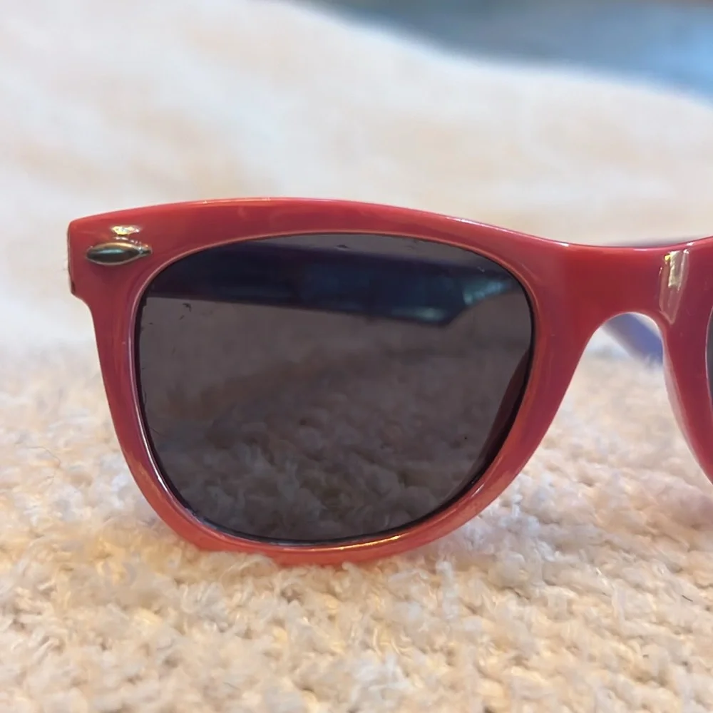 Pink and purple girls sunglasses size 4-6